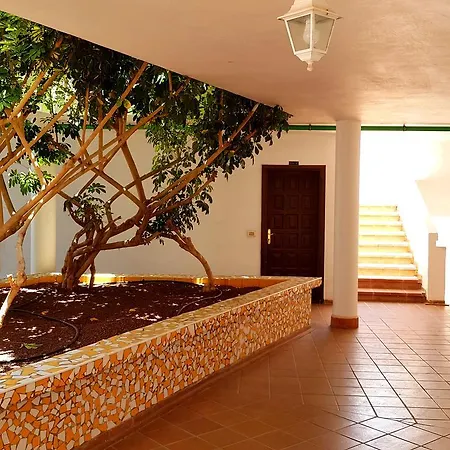 Warm Cozy And Comfortable Apartment